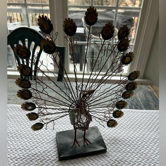 Wire Metal Peacock jewelry hang necklaces earrings 12.5” across x 14”tall sturdy - Picture 4 of 12